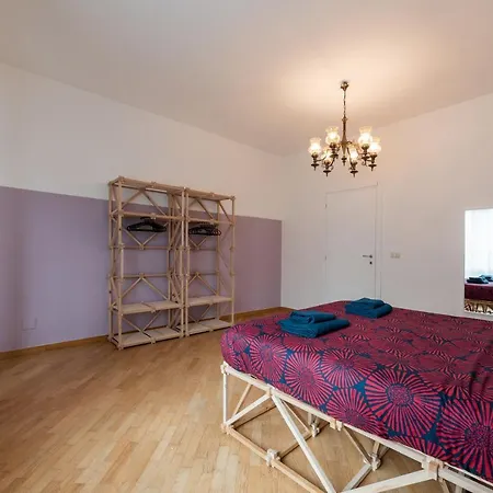 Emanuele Гостьовий будинок